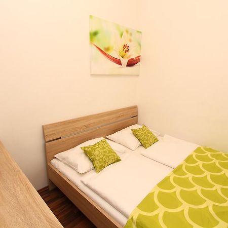 Checkvienna - Waehringer Strasse Apartment ภายนอก รูปภาพ