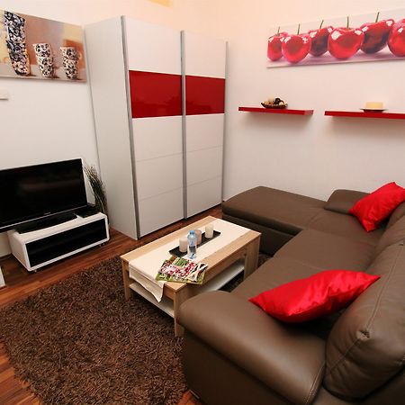 Checkvienna - Waehringer Strasse Apartment ภายนอก รูปภาพ