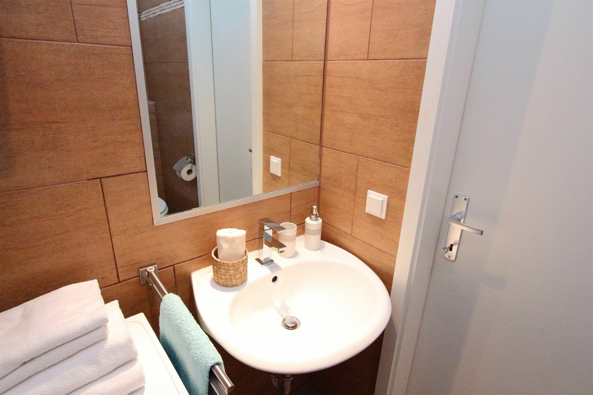Checkvienna - Waehringer Strasse Apartment ภายนอก รูปภาพ